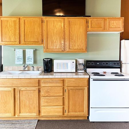 Riverview Cozy Home By The River Klamath Esterno foto
